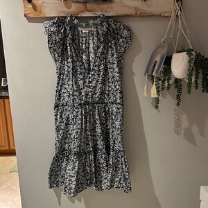 Veronica Beard Size 2 Floral Print Ruffle Sleeve Dress